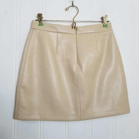 Aritzia Wilfred Vegan Leather Patio Mini Skirt - Picture 4 of 12